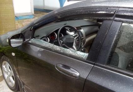 “馬大哈”車主必看:汽車鑰匙丟了或鎖車里了,怎么辦?